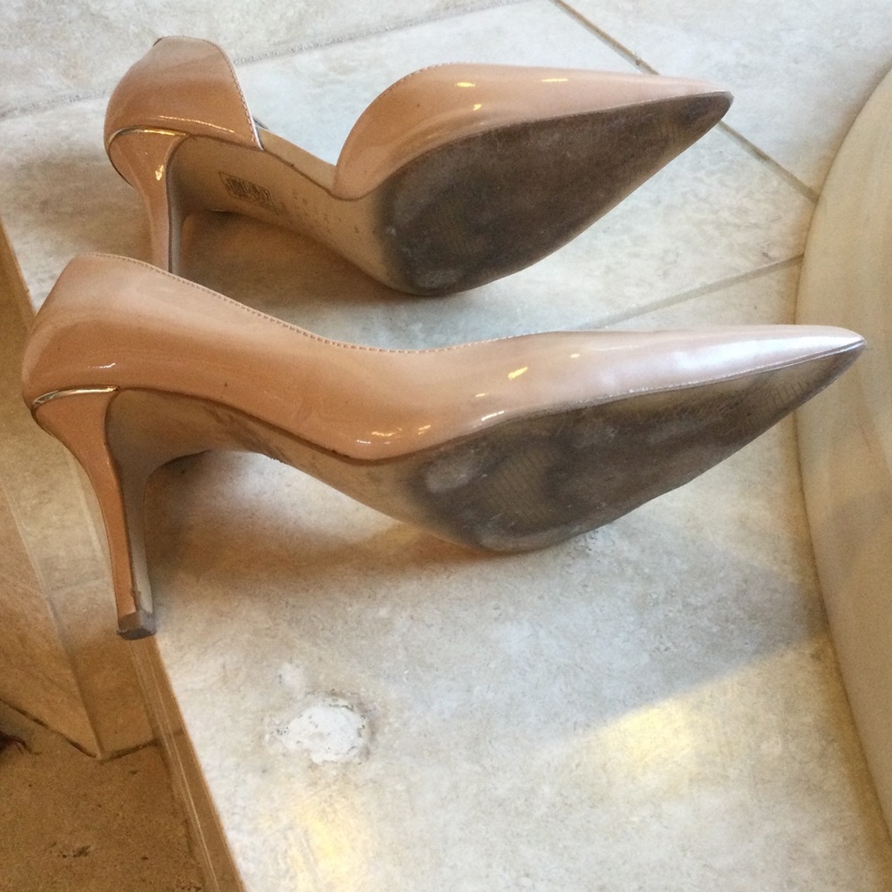 Neutral heels - Picture 4 of 4